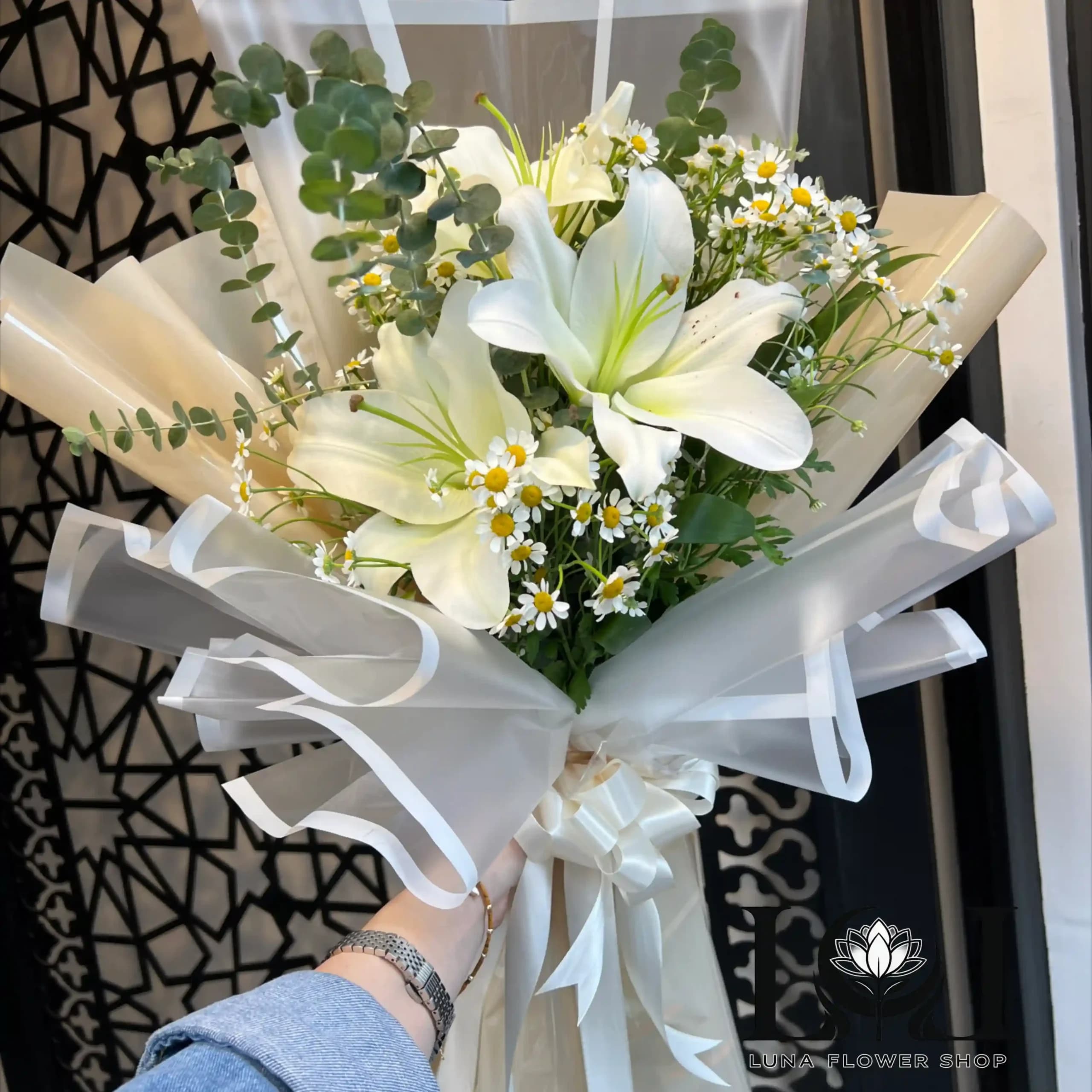 دسته گل لیلیوم DL132
