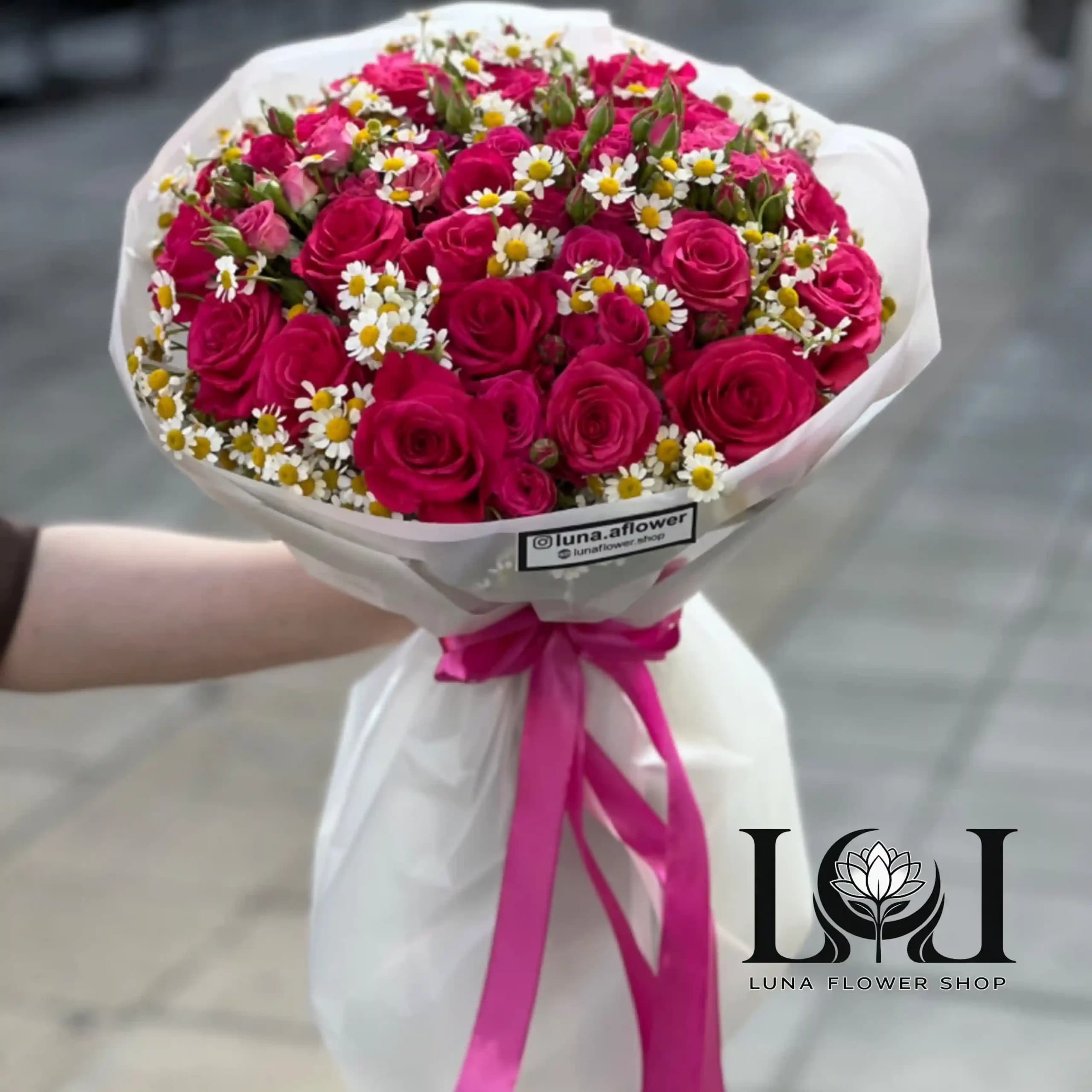 دسته گل رز DL126