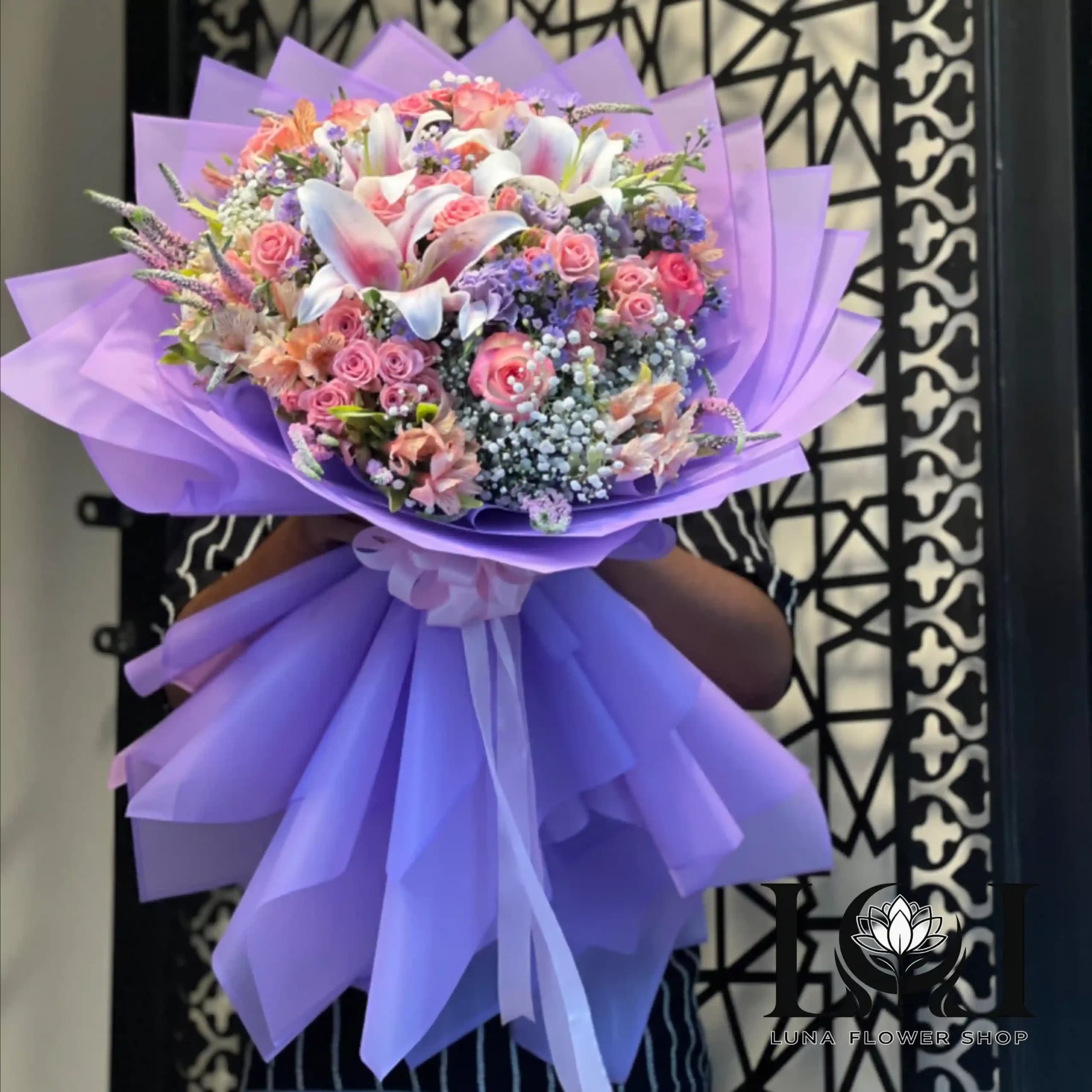 دسته گل لیلیوم DL123