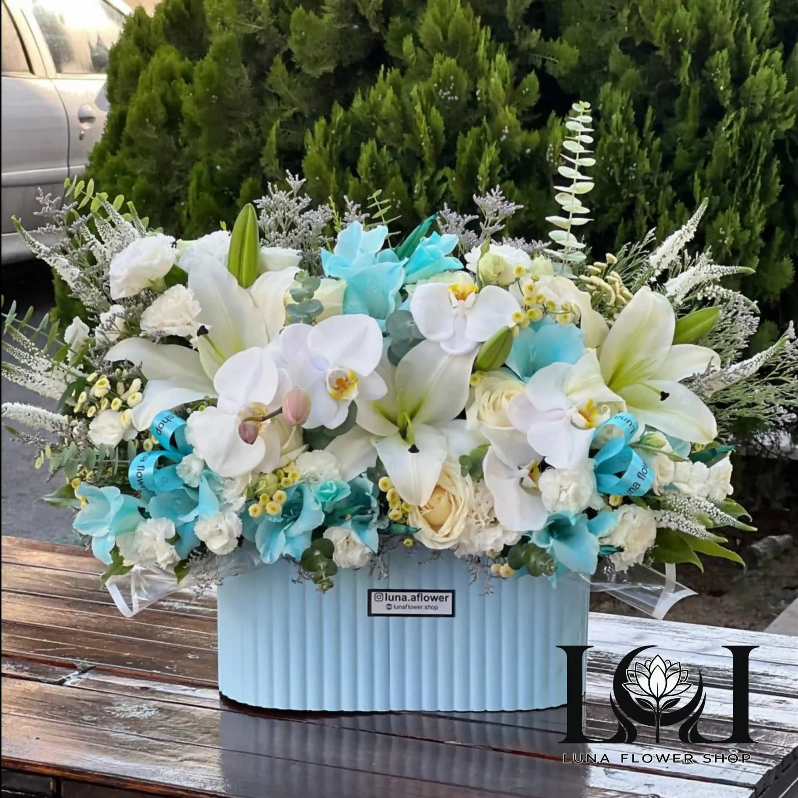 باکس گل ارکیده و لیلیوم BL146