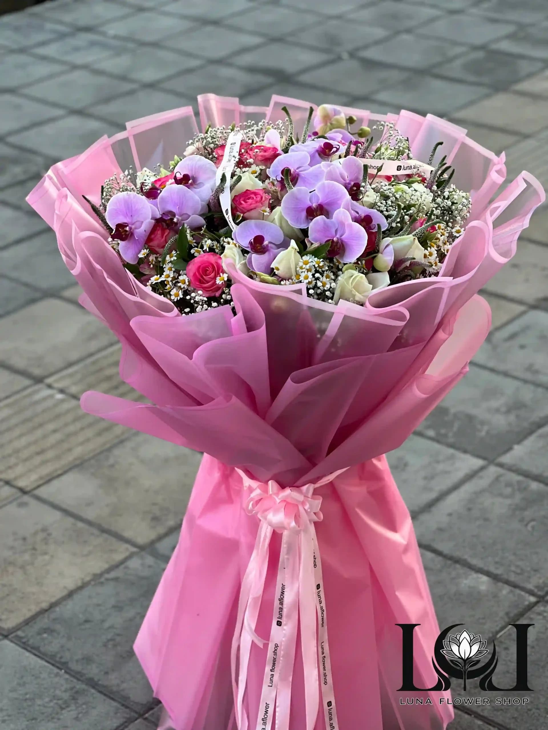 دسته گل ایستاده DL102