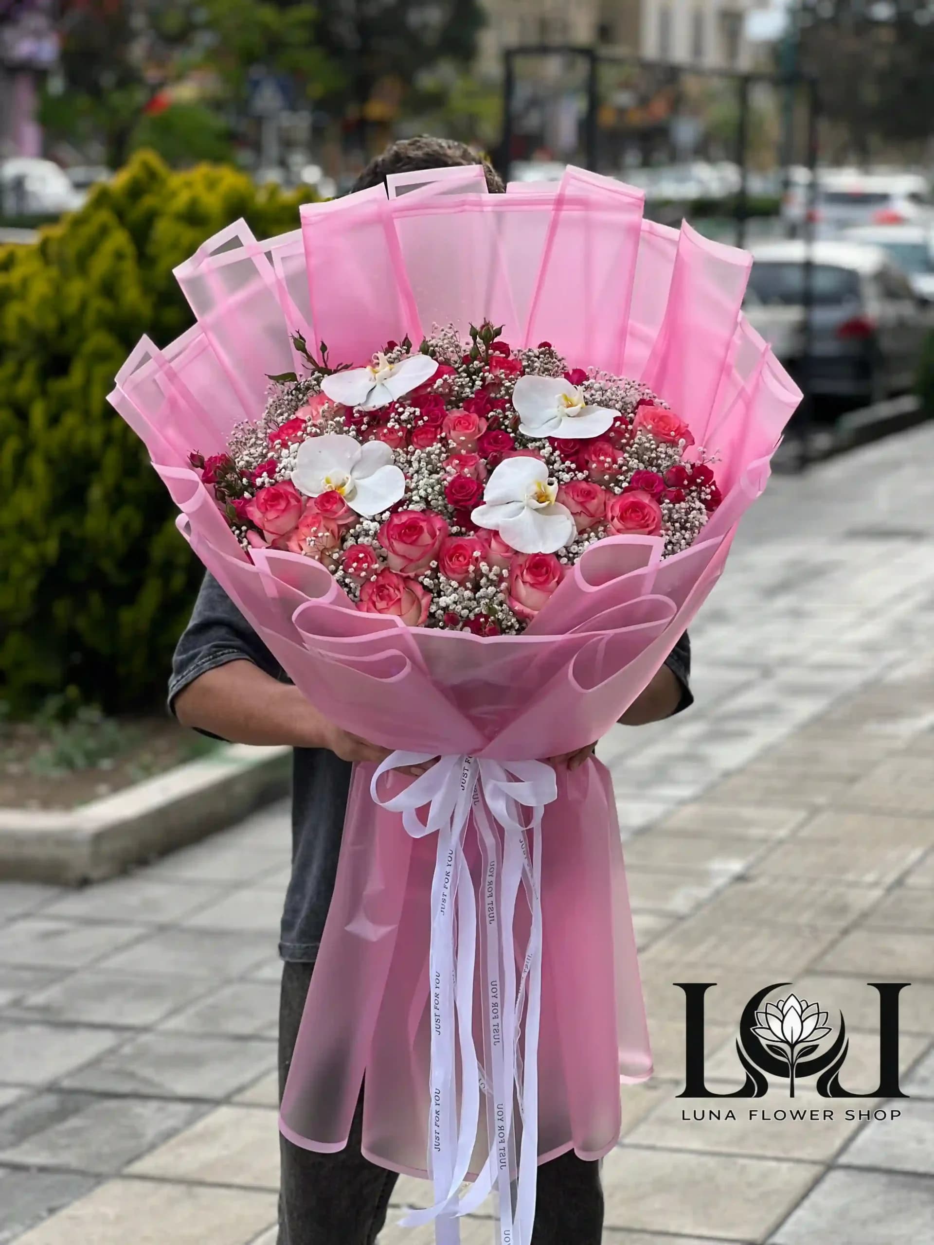 دسته گل رز و ارکیده DL101