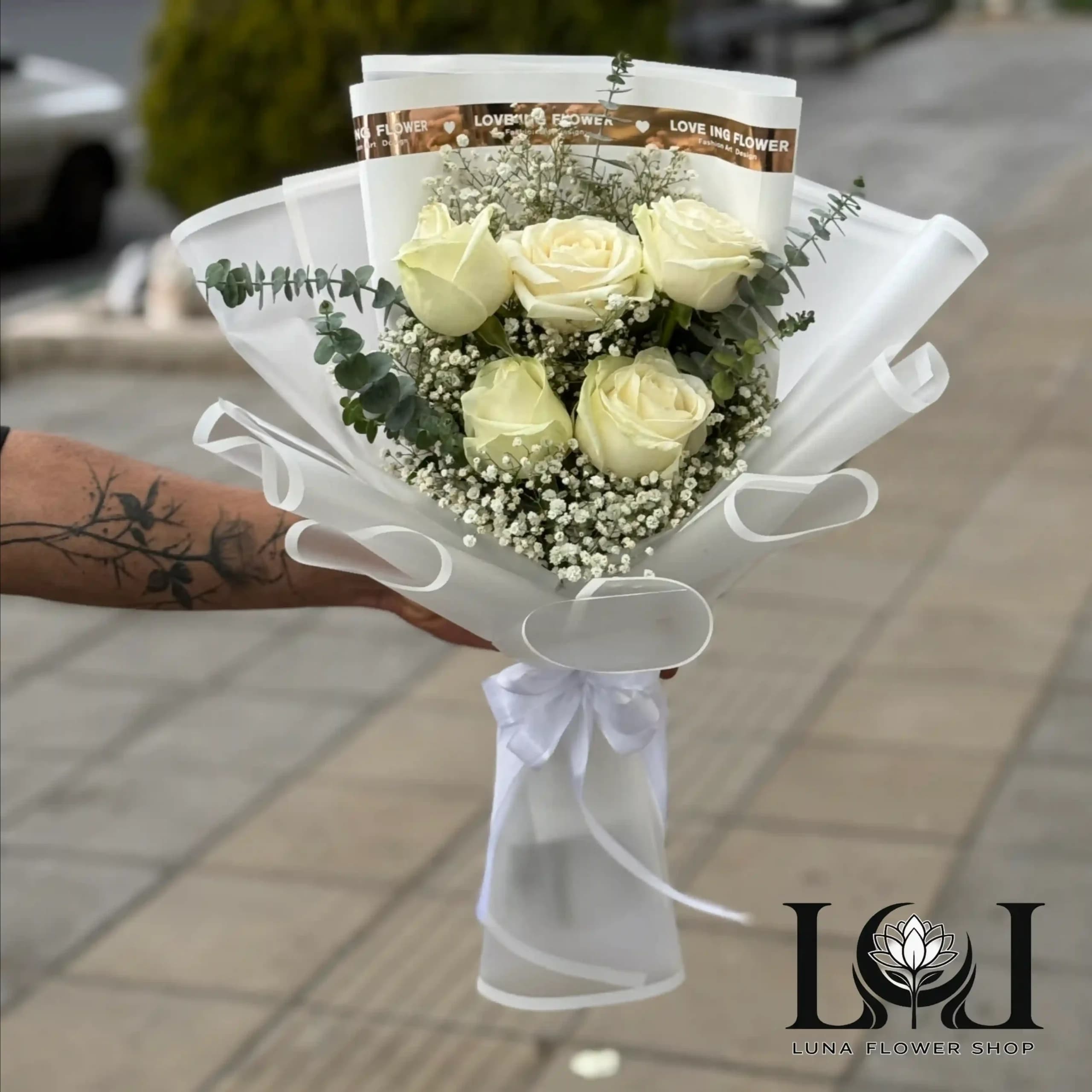 دسته گل رز DL105