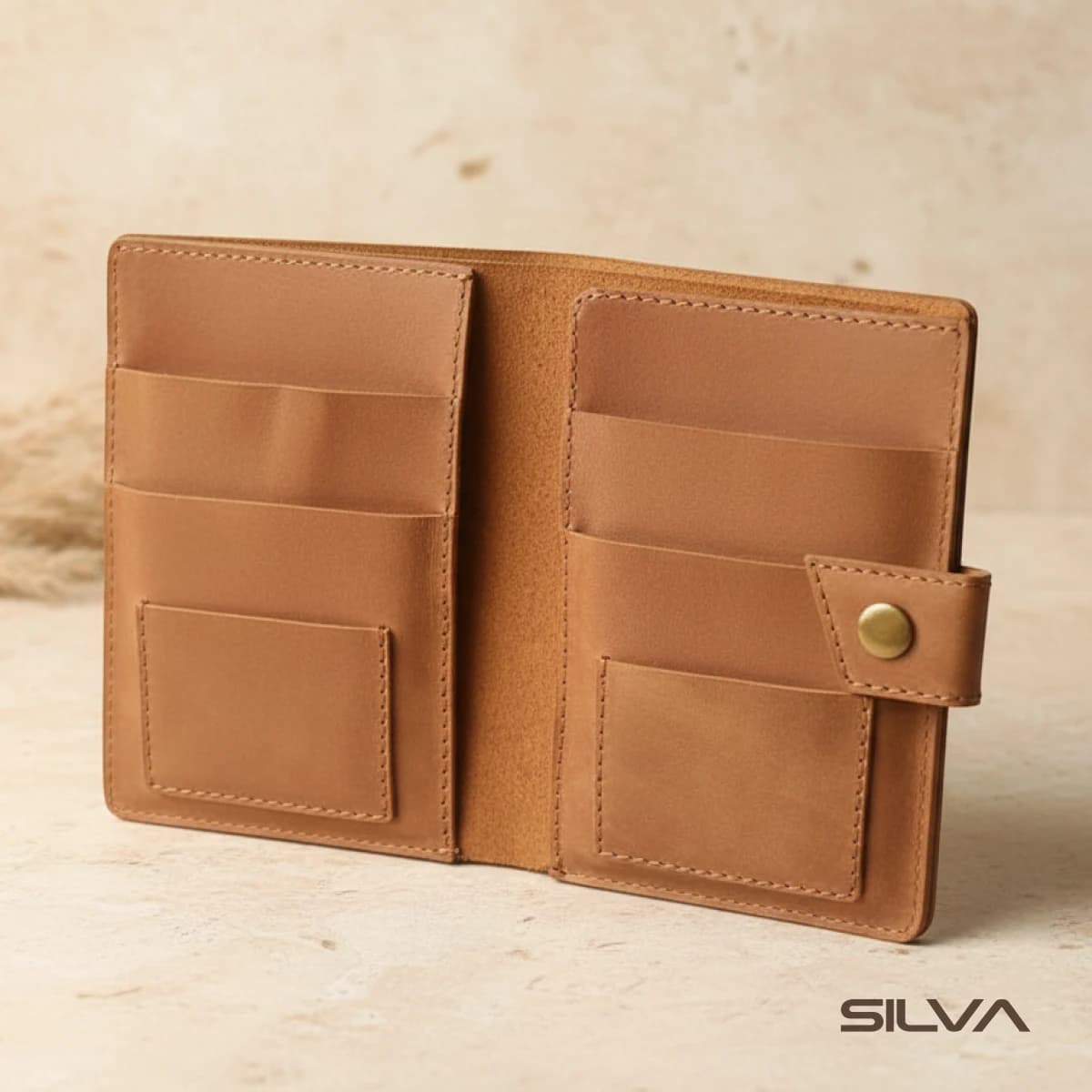 کیف پاسپورت چرم طبیعی مدل Passport Bag 30 | سیلوا چرم — تصویر ۶