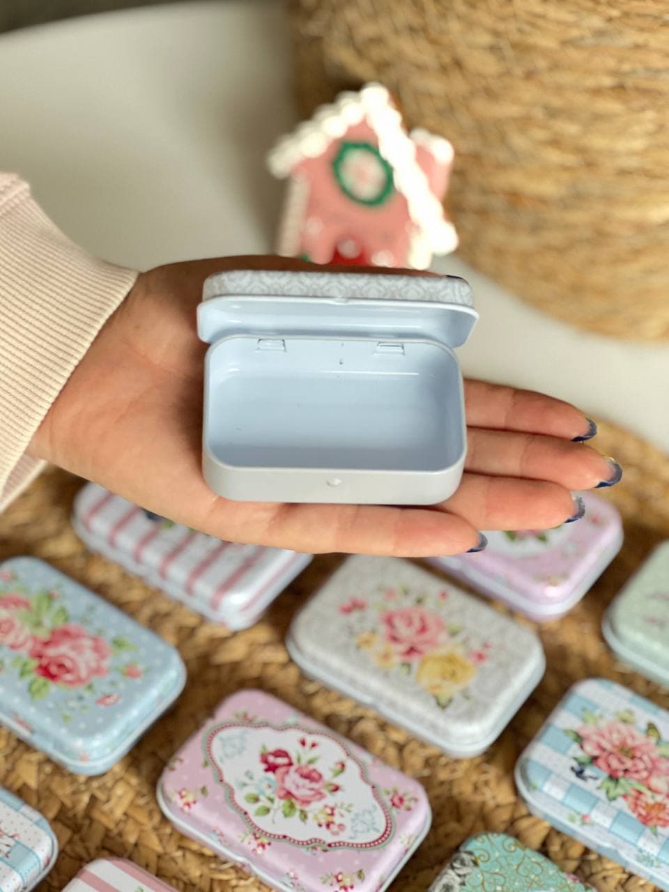 قوطی فلزی مستطیلی کوچک کد 13 — تصویر ۲