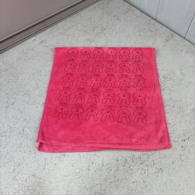 حوله دست و صورت مدل خرگوشی — تصویر ۳