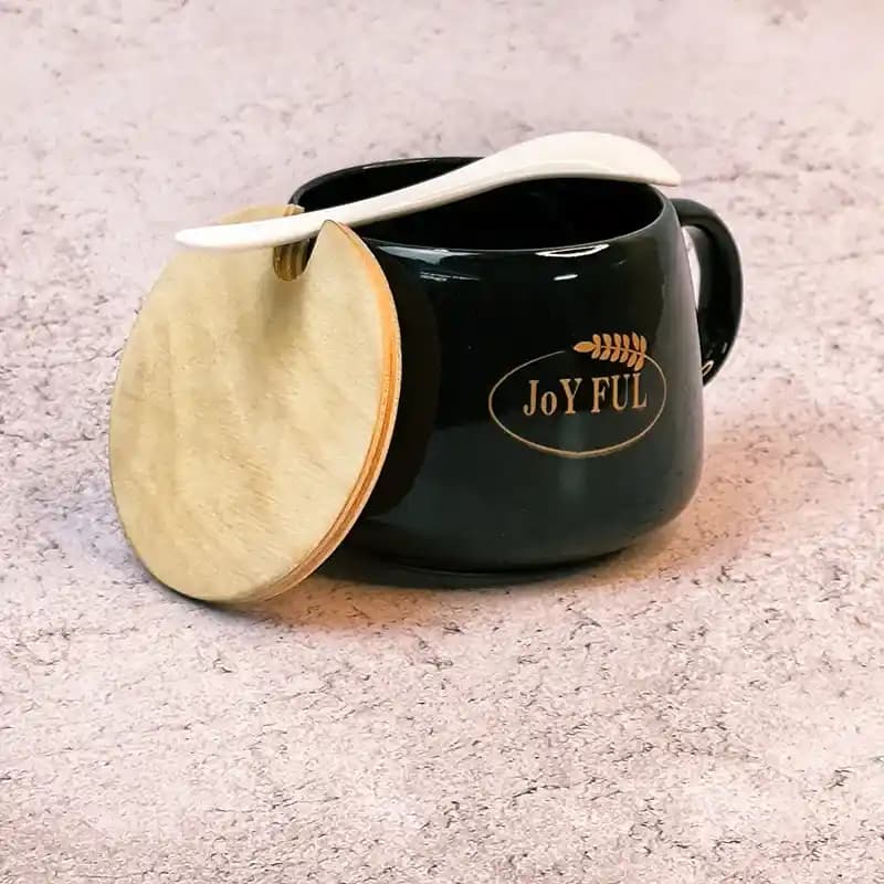 ماگ درب چوبی قاشق دار طرح Joy Ful — تصویر ۲
