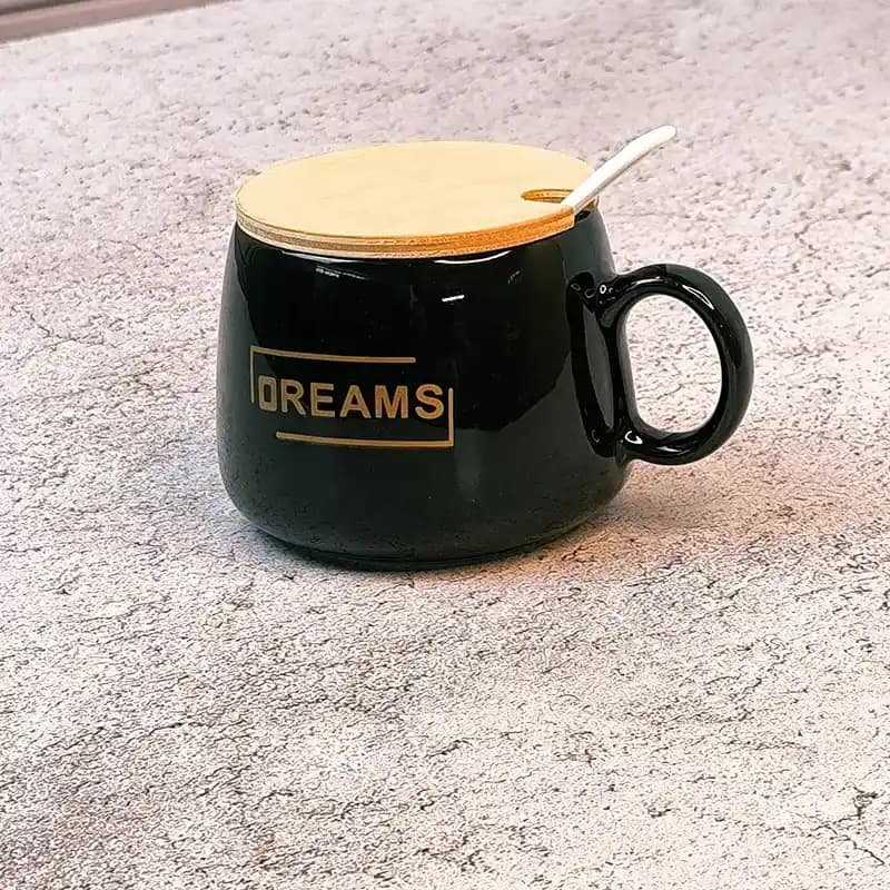 ماگ درب چوبی قاشق دار طرح DREAMS — تصویر ۴
