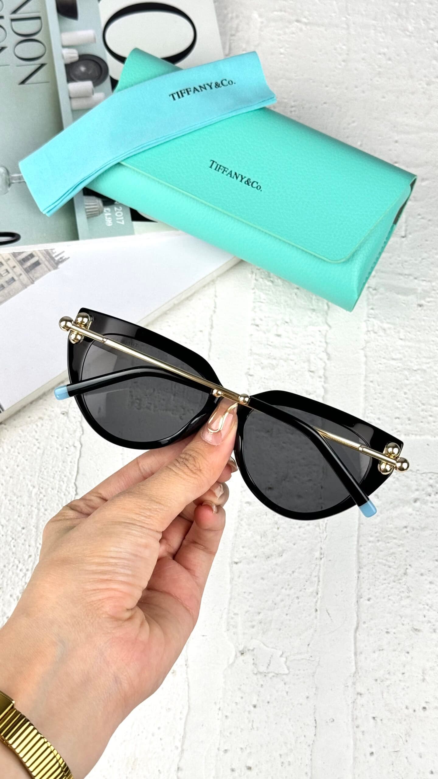 عینک آفتابی زنانه تیفانی مدل TIFFANY TF4195-F — تصویر ۷