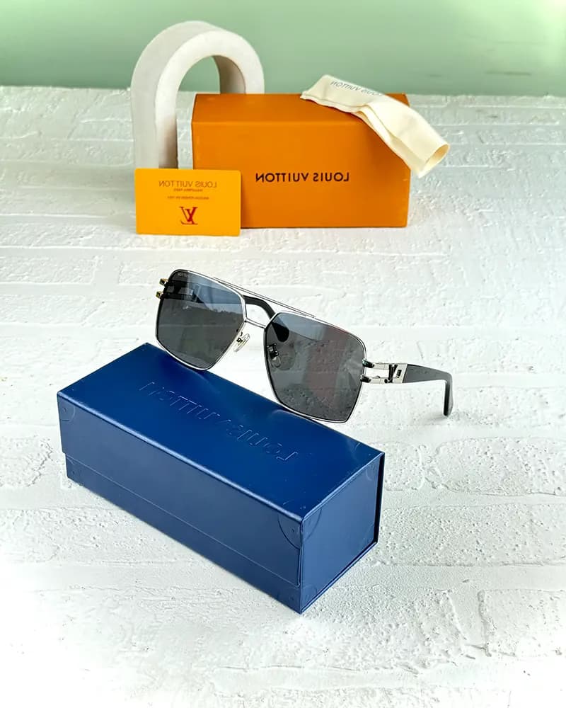 عینک آفتابی اسپرت لویس ویتون مدل LOUIS VUITTON Z3229U — تصویر ۴