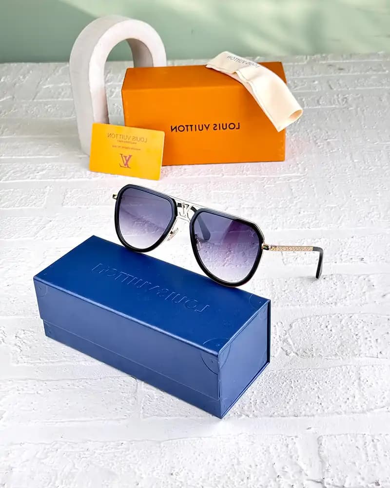 عینک آفتابی اسپرت لویس ویتون مدل LOUIS VUITTON Z2129U (sl) — تصویر ۳
