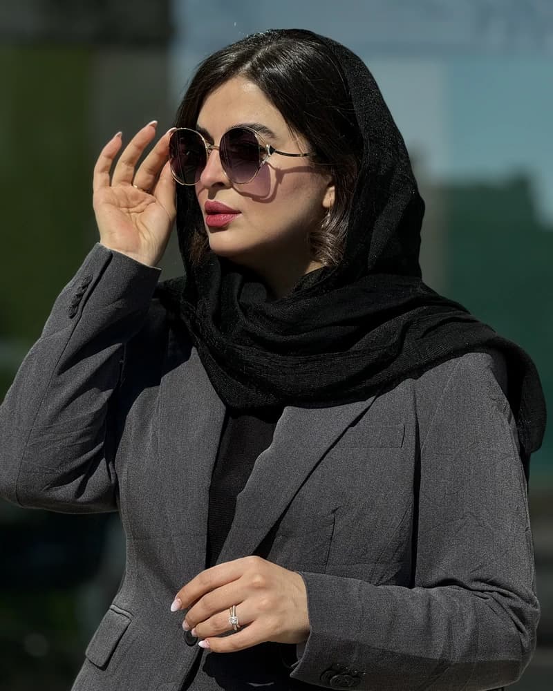 عينک آفتابی زنانه بولگاری مدل BVLGARI 6181B — تصویر ۲