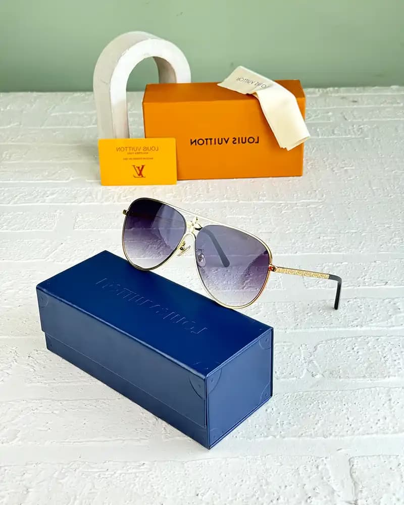 عینک آفتابی زنانه لویس ویتون مدل LOUIS VUITTON Z1869