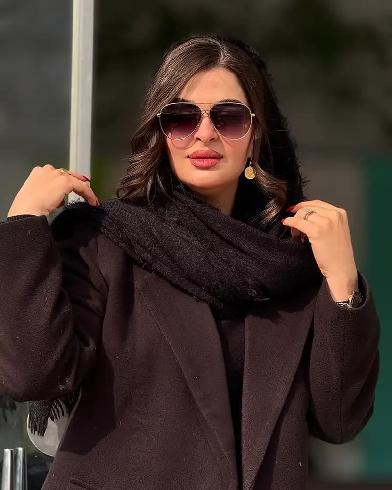 عینک آفتابی زنانه لویس ویتون مدل LOUIS VUITTON Z1869 — تصویر ۲