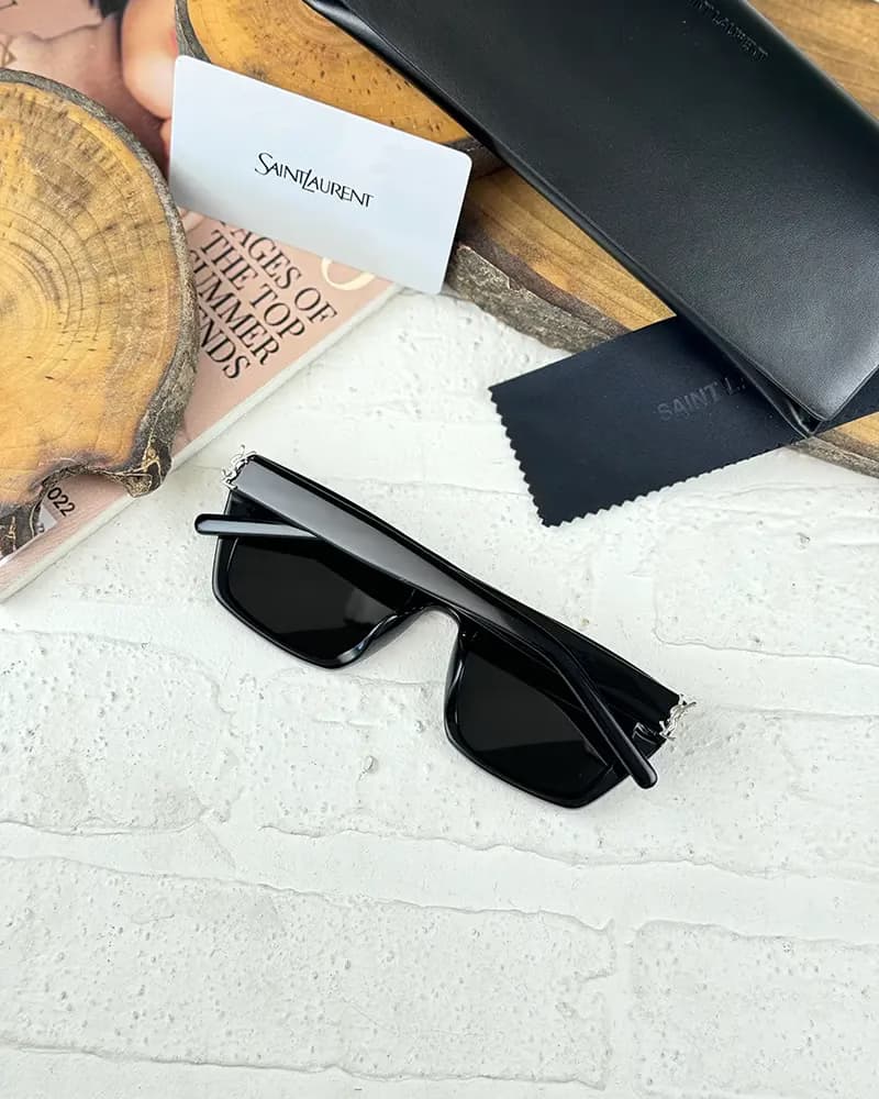 عینک آفتابی اسپرت سنت لارنت مدل SAINT LAURENT SL M131 — تصویر ۵