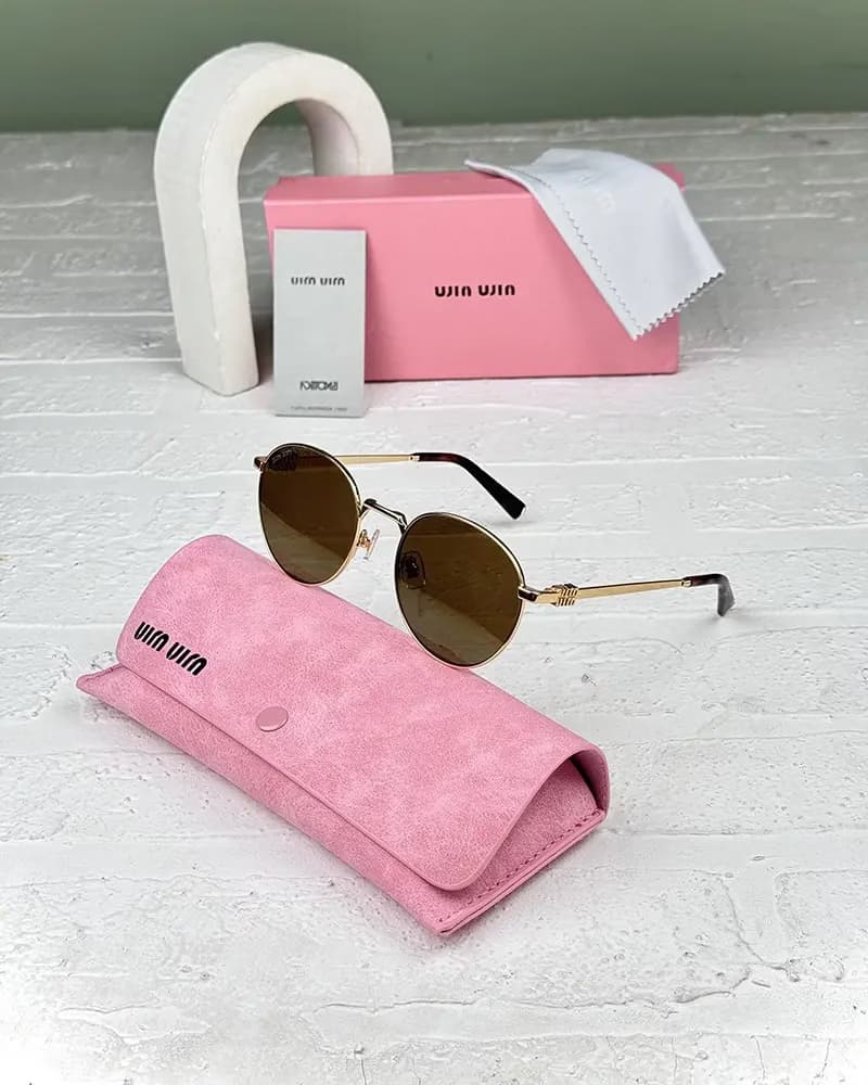 عینک آفتابی اسپرت میومیو مدل MIU MIU VMU 55ZS — تصویر ۳