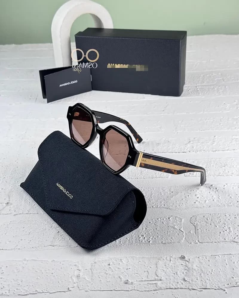 عینک آفتابی زنانه دولچه گابانا مدل DOLCE&GABBANA DG4391 — تصویر ۳