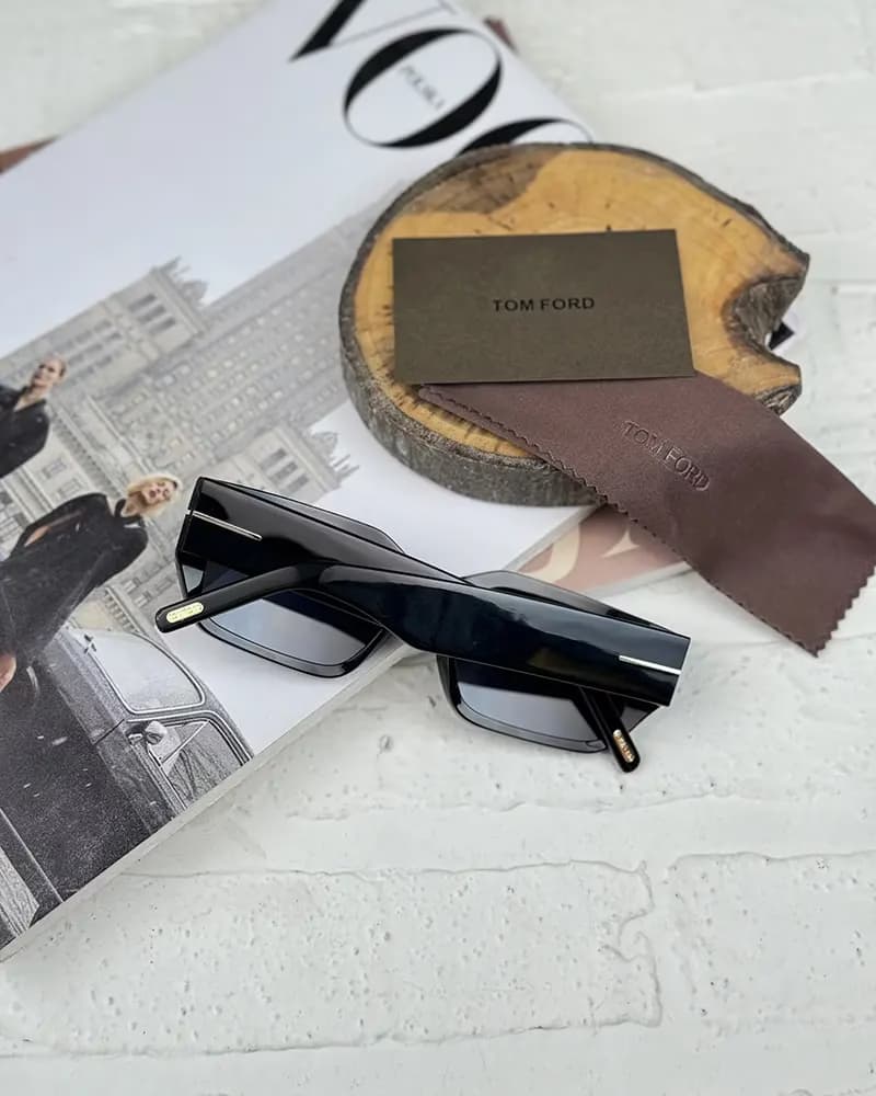 عینک آفتابی زنانه تامفورد مدل Tom Ford FT0989 — تصویر ۴