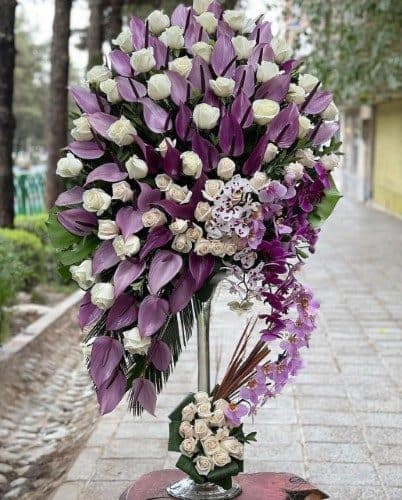 جام گل تبریک برای غرفه برتر نمایشگاه 5421