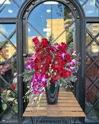 جام گل تبریک برای شهرک نمایشگاه کامیون تهران جاده ساوه 5162