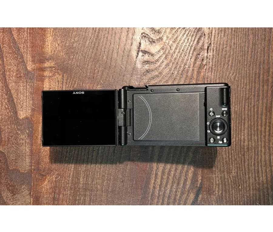 دوربین Sony ZV-1F دست دوم — تصویر ۲