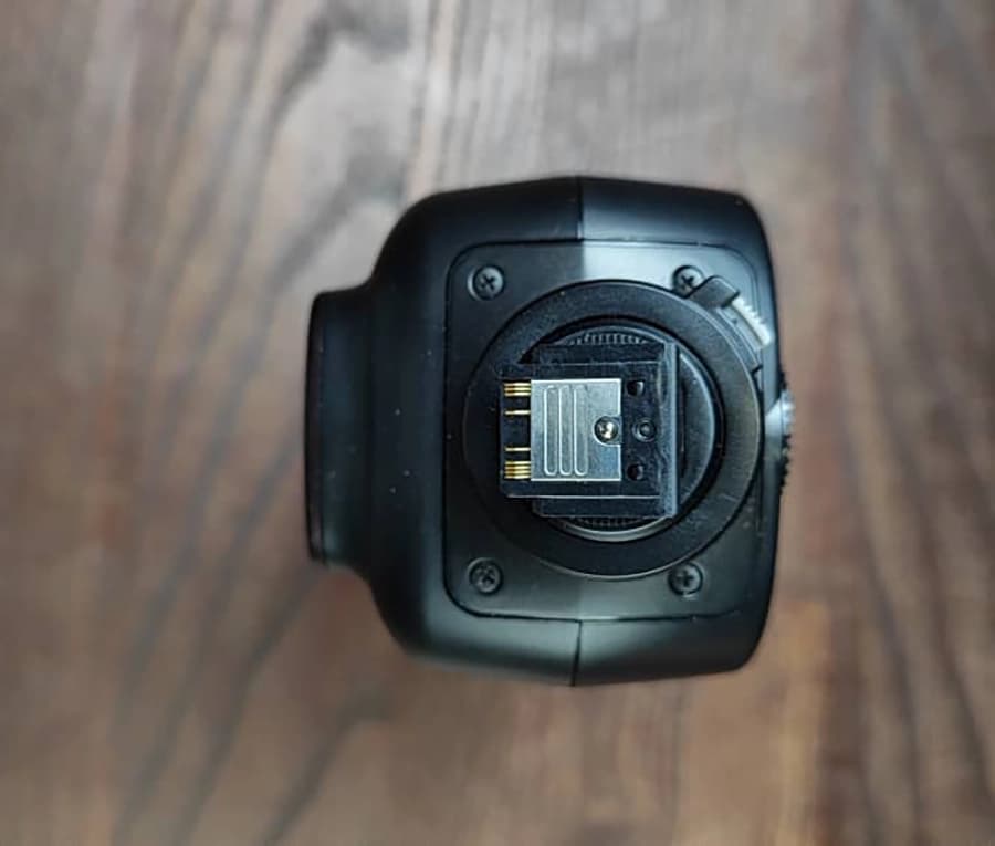 فلاش اکسترنال godox v1 برای سونی دست دوم — تصویر ۴