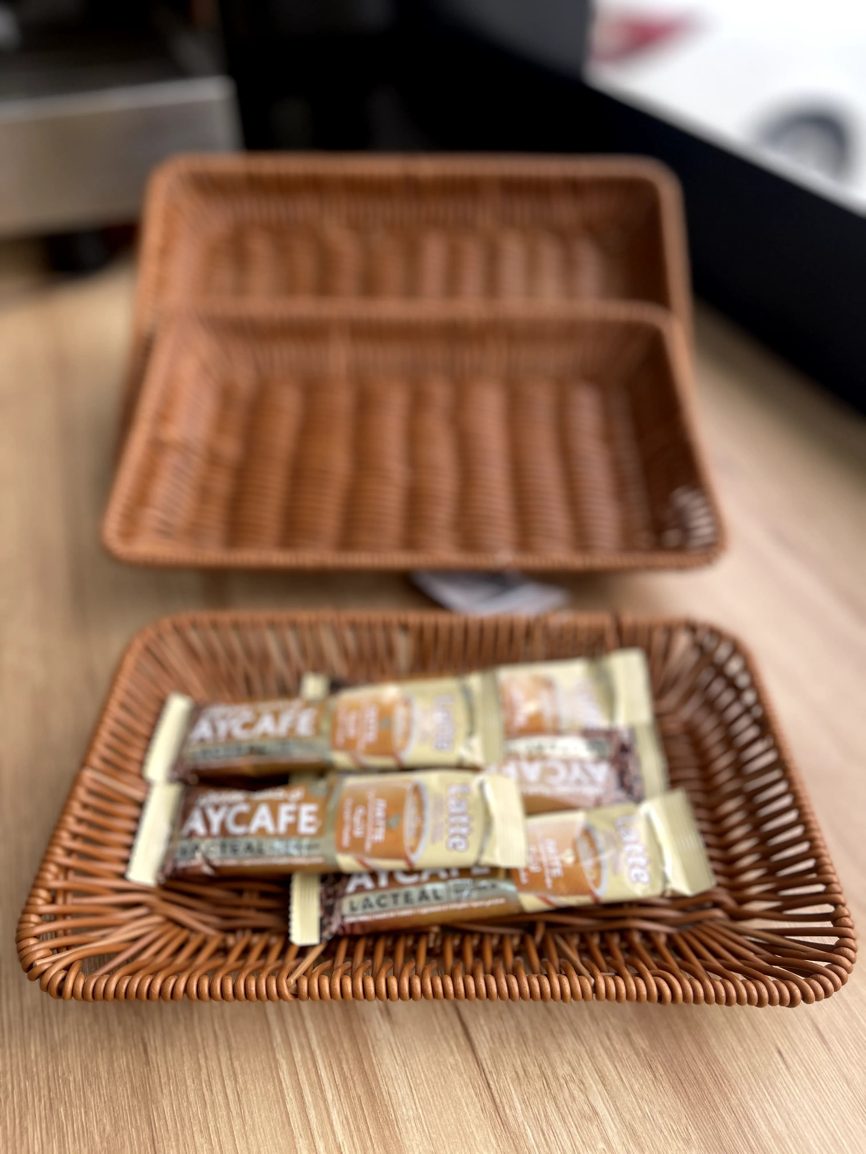 سبد حصیری مستطیلی 0677-29 وارداتی (x) — تصویر ۳