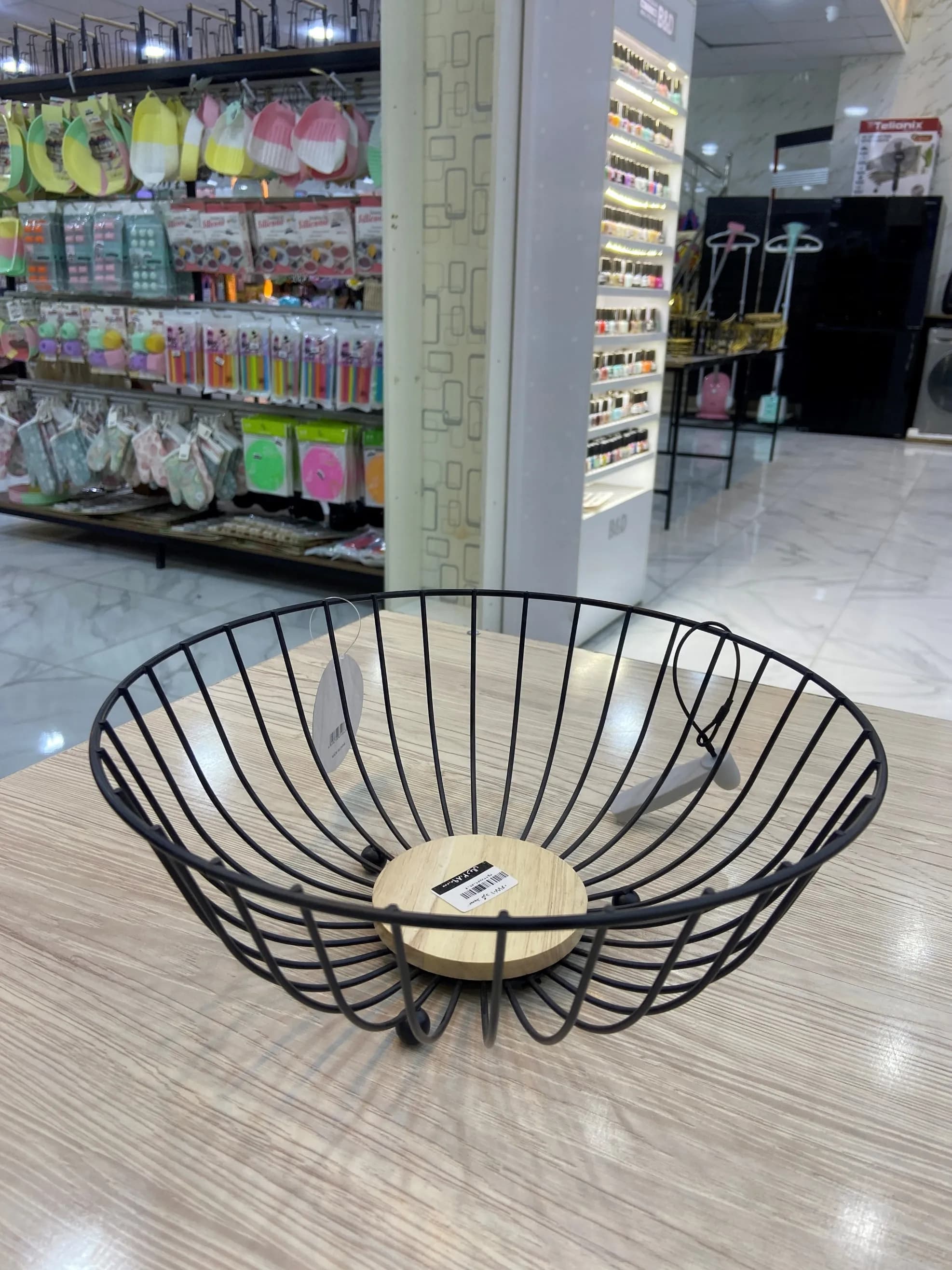 سبد گرد فلزی کف چوبی 0677-1 وارداتی (x)