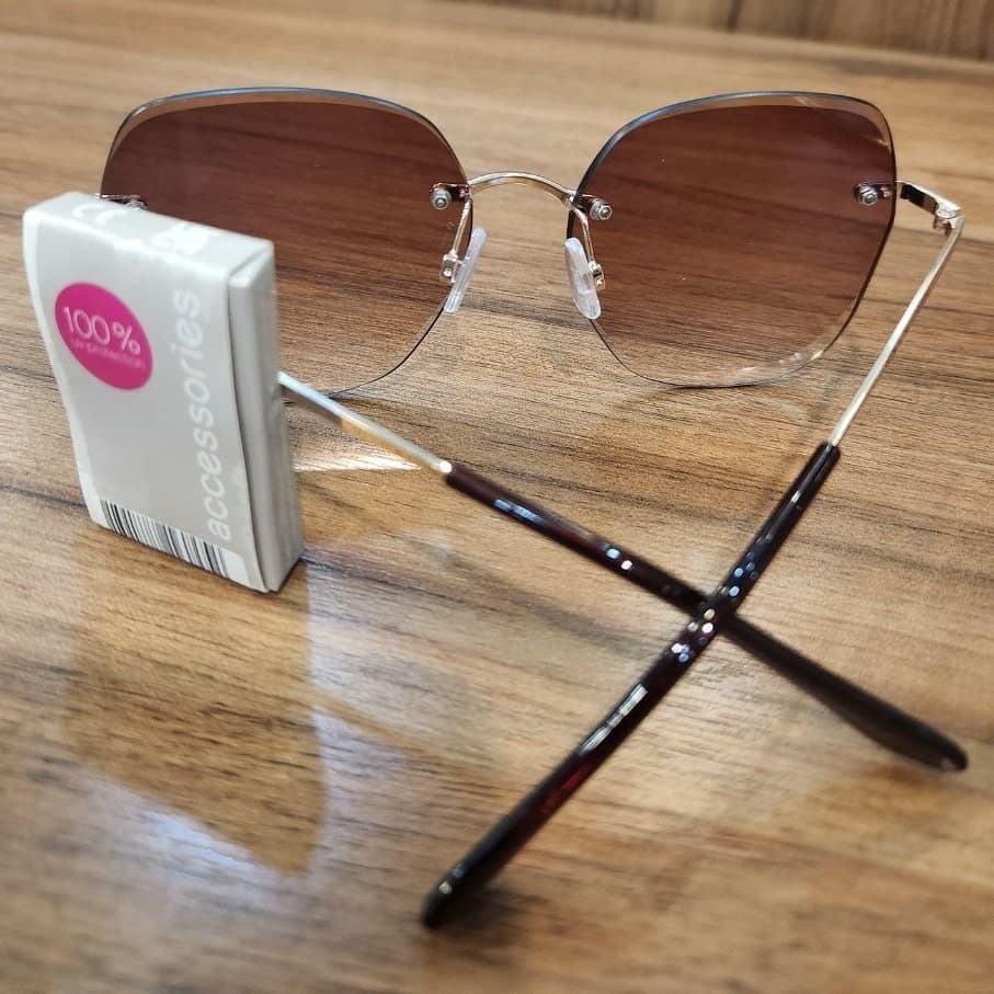 عینک آفتابی زنانه بدون فریم برند اکسسورایز Accessories 8871512 — تصویر ۳
