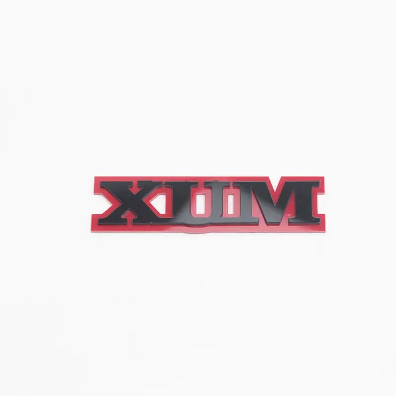 آرم XUM قرمز ( بسته ی 5 عددی )