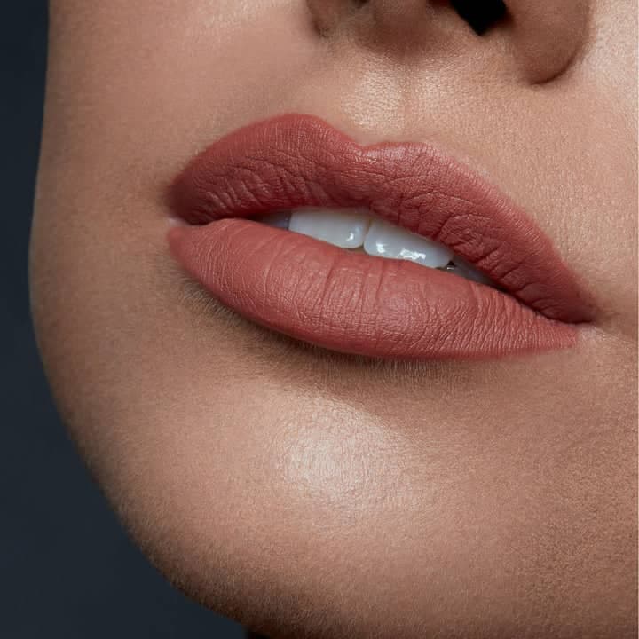 رژ لب مدادی سوپر مات پیپا شماره ۴۰۳ — تصویر ۳