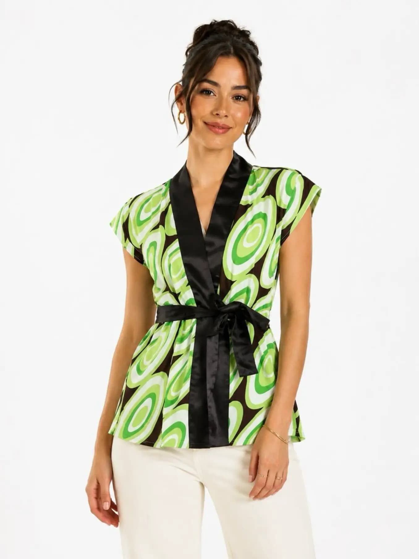 شومیز زنانه طرح رترو سبز یقه ساتن