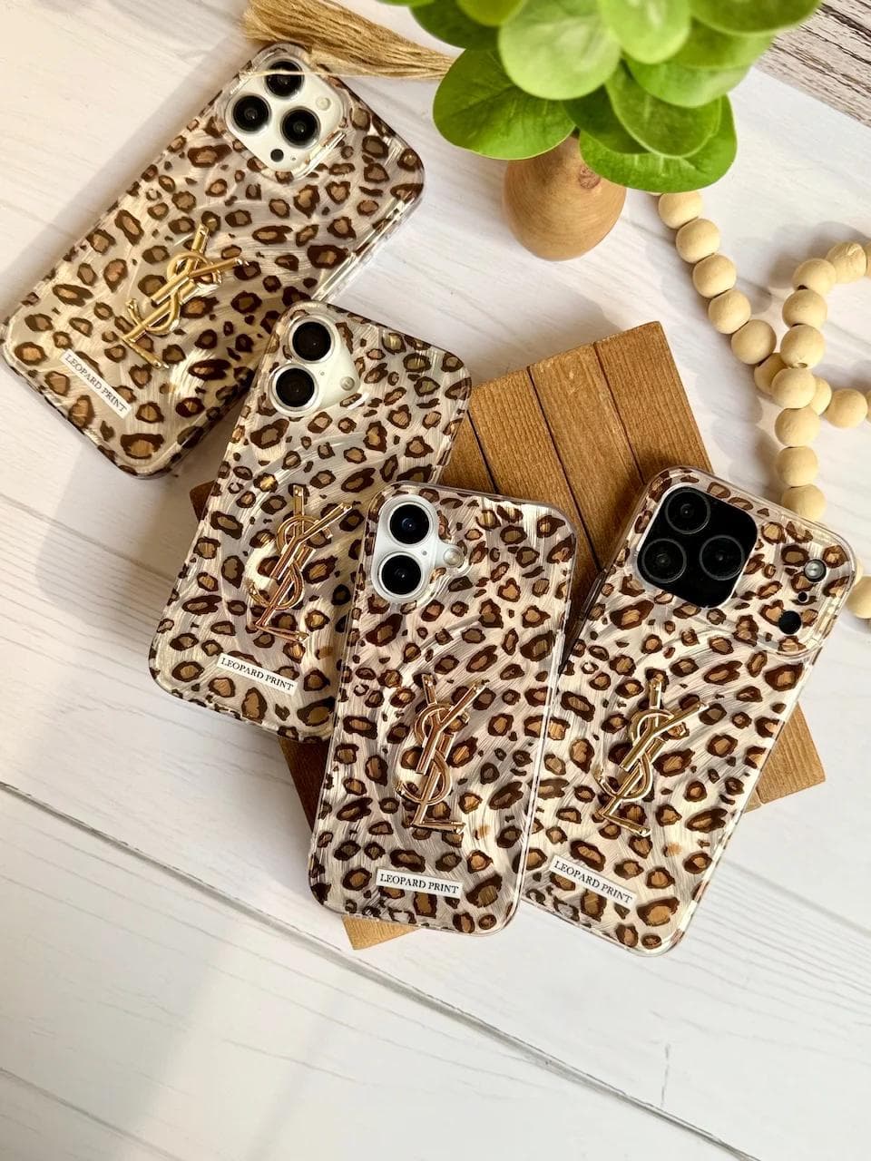 قاب براش yves saint laurent leopard سامسونگ و شیائومی (کدC2166) مناسب برای S24 FE — تصویر ۴