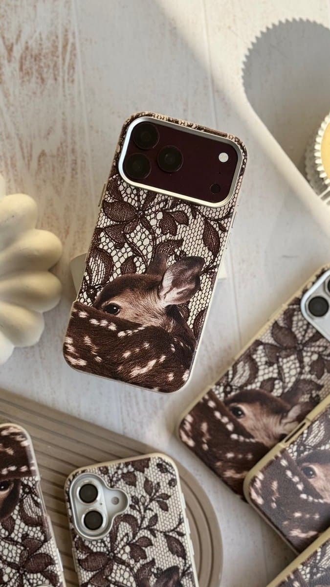 قاب آهو چرمی (کدC2334) مناسب برای iPhone 16Pro — تصویر ۶