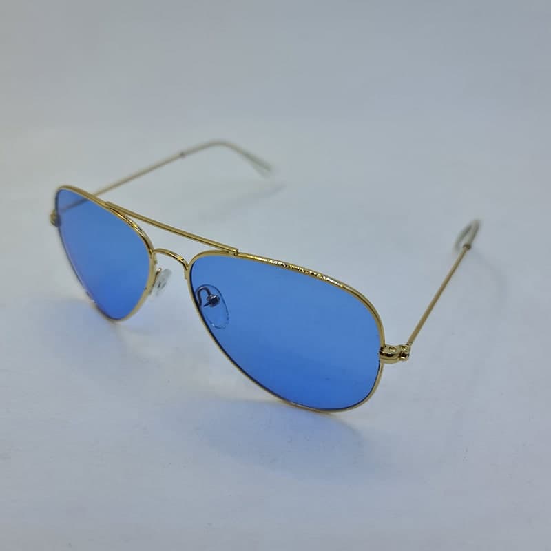 عینک دید در شب با لنز آبی رنگ و فریم طلایی خلبانی Ray-Ban مدل 3026 — تصویر ۵