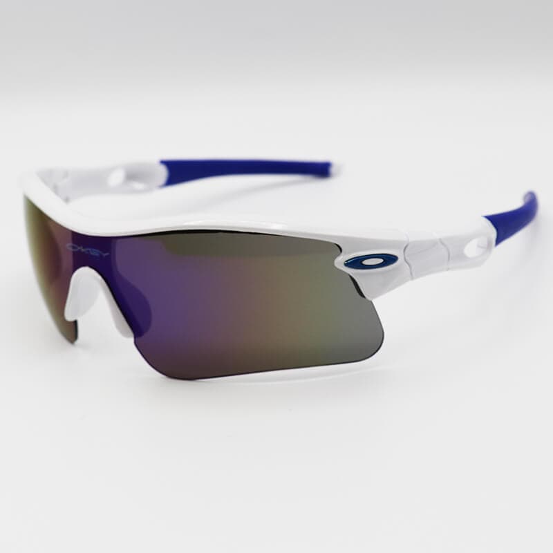 عینک ورزشی اوکلی OAKLEY نیم فریم و سفید با عدسی آینه ای آبی رنگ مدل 9164 — تصویر ۳