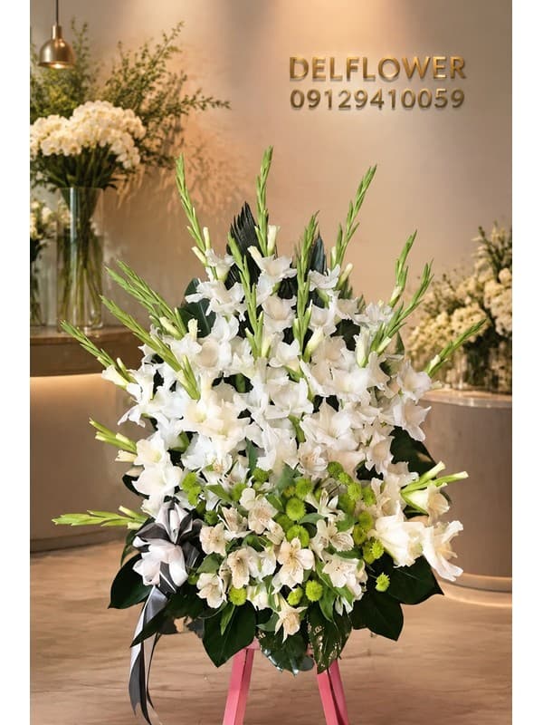 سبد گل تولد 4706CC