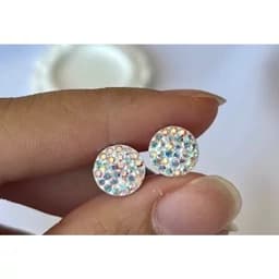 گوشواره نقره میخی هفت رنگ با حک عیار925 از برند اکسسوری — تصویر ۲