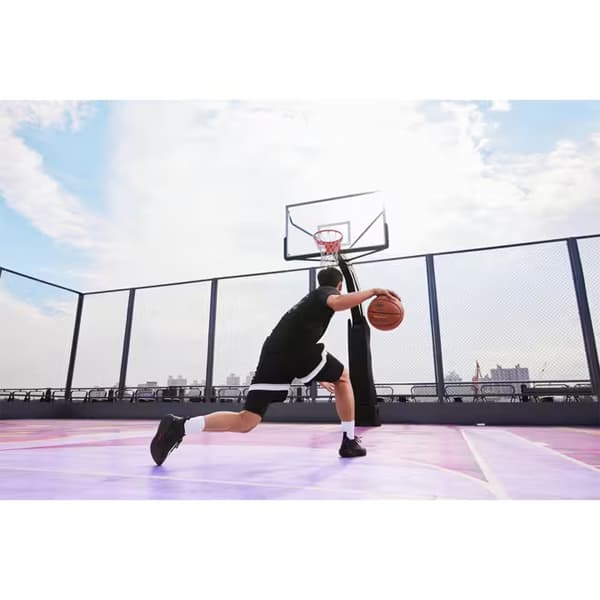 توپ بسکتبال سایز 7 کیپستا مدل BT900 Grip Touch — تصویر ۵