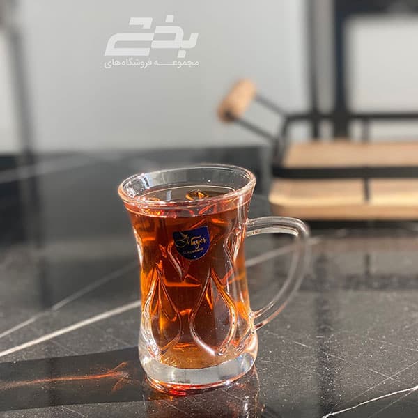 نیم لیوان ثمین اصفهان — تصویر ۳
