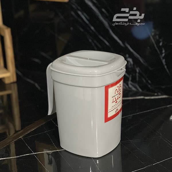 پارچ پلاستیکی کوچک دسته دار — تصویر ۴