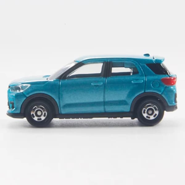 ماشین فلزی تامیکا مدل Toyota Raize — تصویر ۲