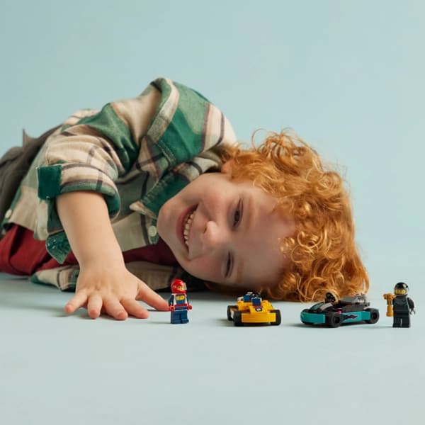 لگو City مدل Go-Karts and Race Drivers 60400 — تصویر ۵