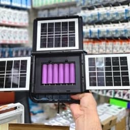 پروژکتور خورشیدی مدل W8150-4سایز بزرگ (اورجینال) – 6 باطری — تصویر ۳