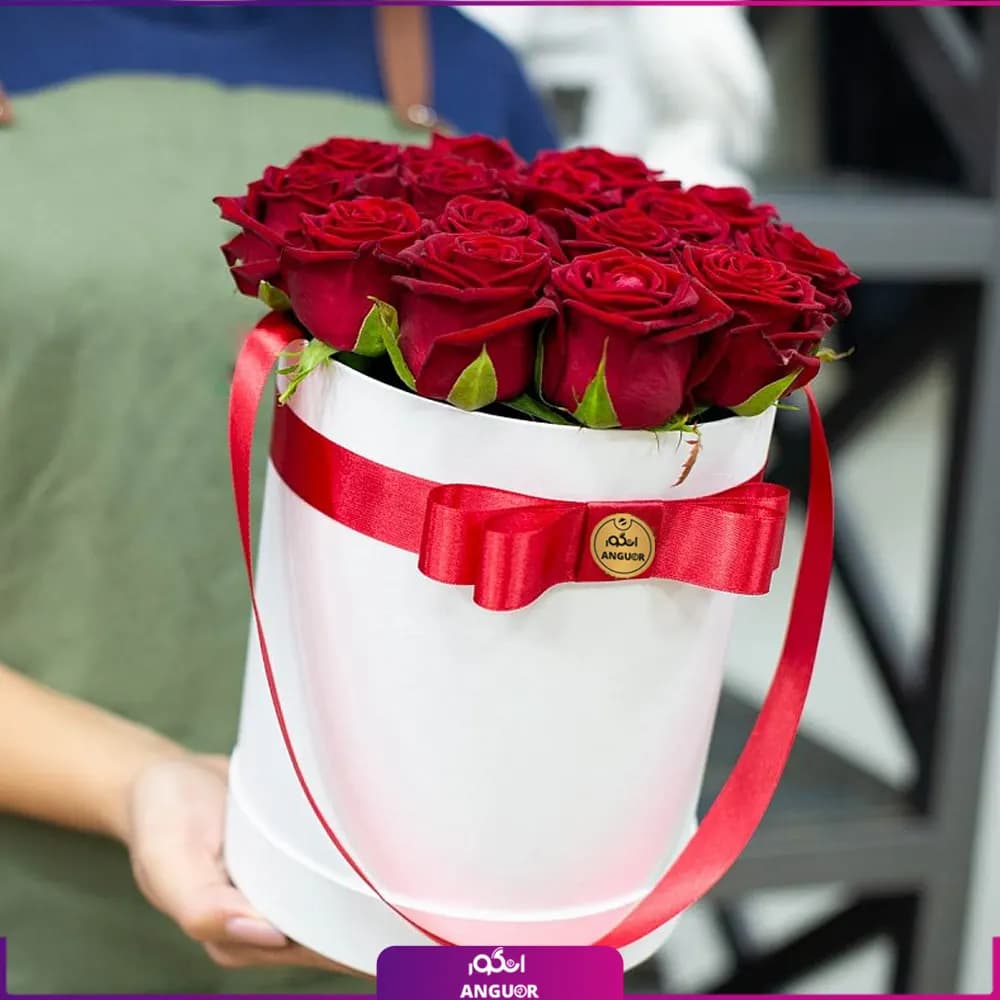 باکس گل رز 15 شاخه — تصویر ۲