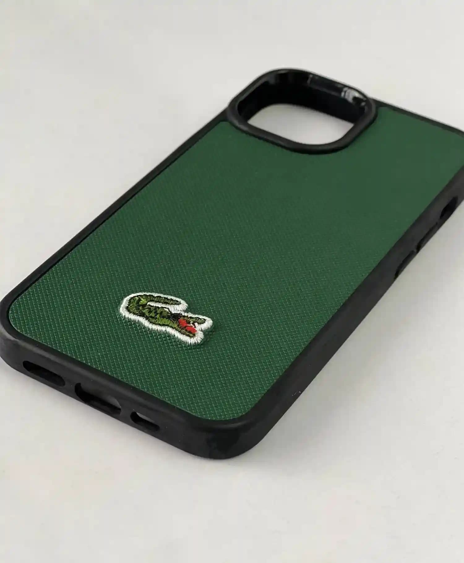 قاب چرمی طرح لاگوست گوشی موبایل آیفون Iphone 13 — تصویر ۲