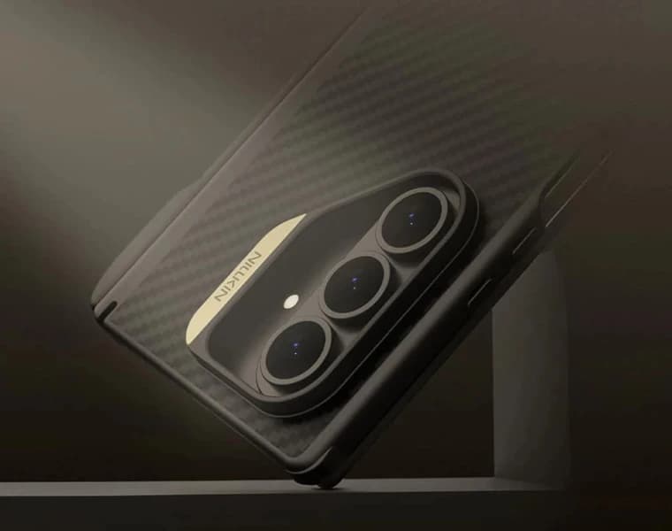قاب مگنتی فیبری با اسلات قلم Samsung Galaxy Z Fold 7 مارک نیلکین مدل Synthetic Fiber Pro — تصویر ۷