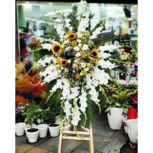 تاج گل از گل فروشی کوچه افشار تهران t2453