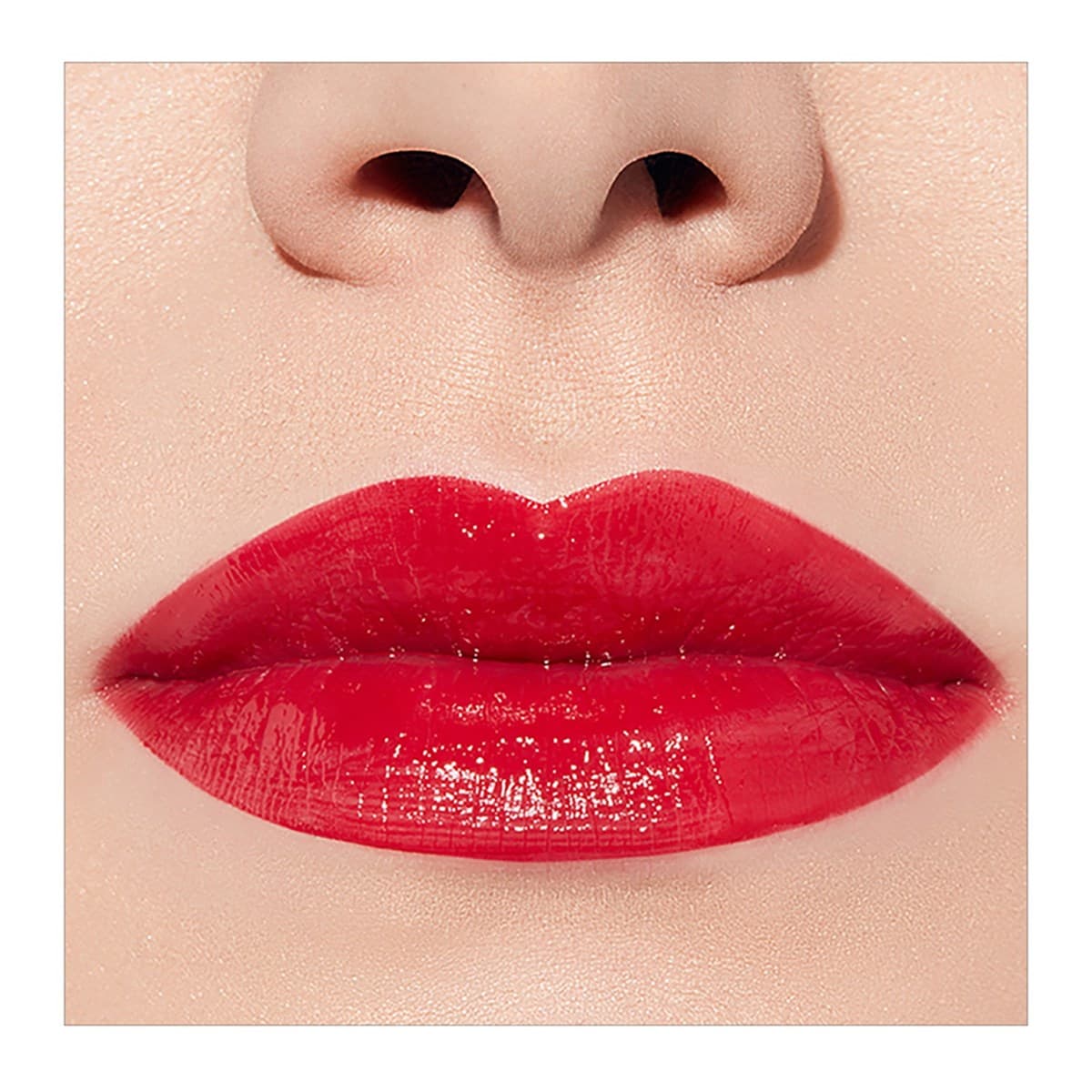 اوتلت رژ لب مایع مکس فکتور سری Honey Lacquer رنگ Floral Ruby شماره 25 — تصویر ۳