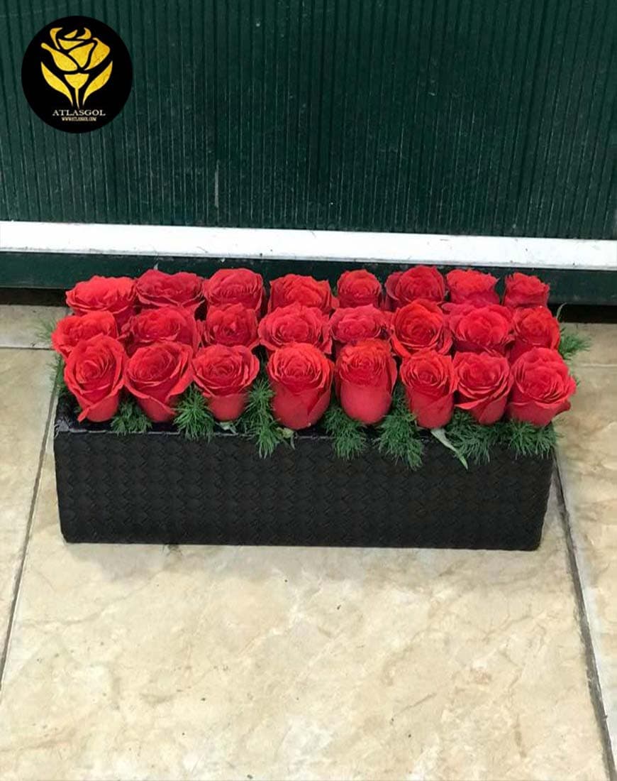 باکس گل رز کد 380